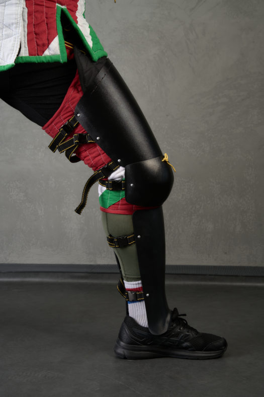 Plastic legs protection full harness