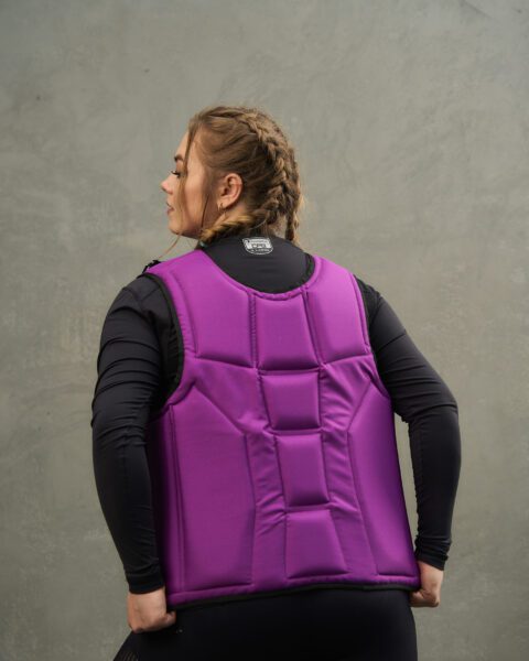 Segmented vest with plastic inside