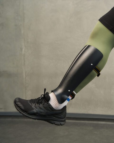 Plastic shins protection