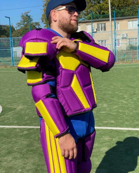 Segmental kit in purple-yellow Segmental kit in purple-yellow
