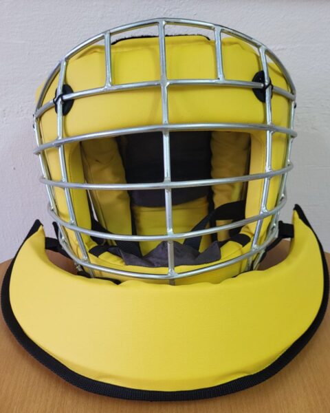 Helmet With Neck Protection XL