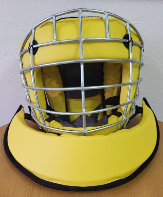 Helmet With Neck Protection L