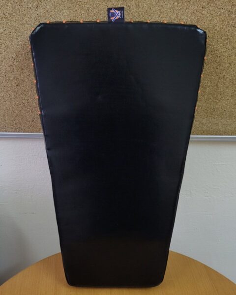 Trapeze shield