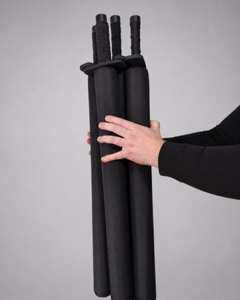 A bundle of four 90 cm swords